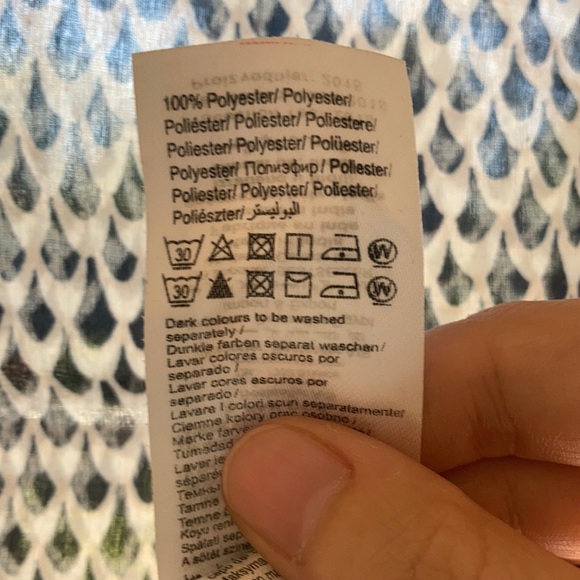 Only Black & White Infinity Scarf - Picture 6 of 6